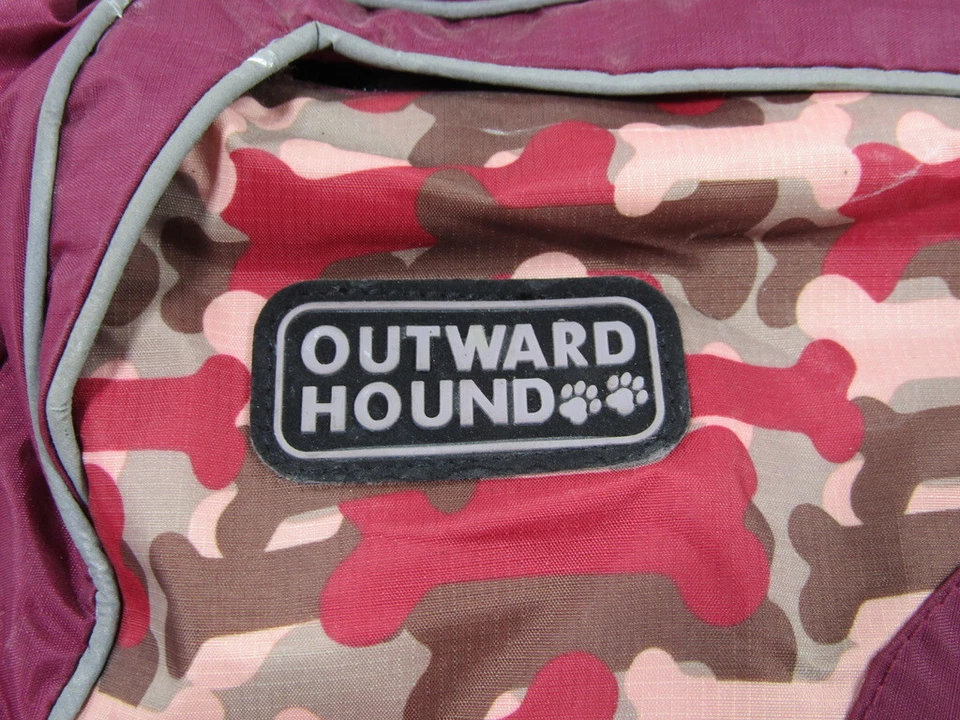 Large Outward Hound Red Camo Vest for Dogs - Chest 36" 55-85 lbs - Image 2 of 4