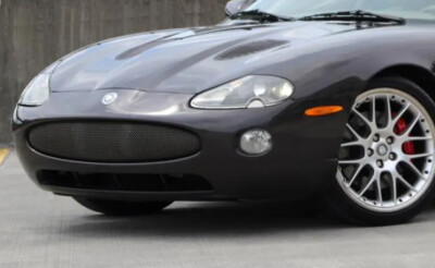 New OE Style Black Powder Coated Mesh Grille For Jaguar XK8 XKR 1997 - 2004 