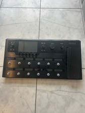 Line 6 Helix Floor Guitar Amp Modeler and Effects Processor.