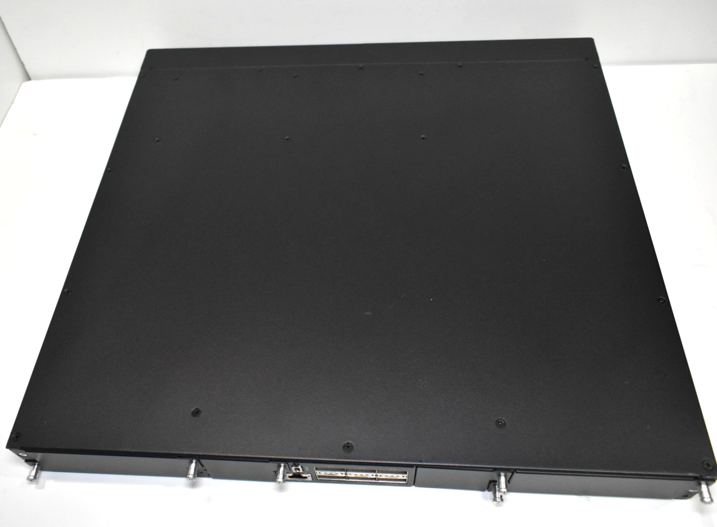 New Brocade ICX 6650 56-Ports 10GbE SFP+ Network Switch ICX6650-32-ADV ...