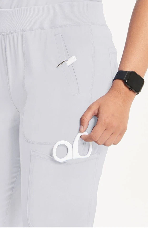 Infinity Women's Mid Rise Tapered Leg PullOn ScrubPant  XS White NEWFREESHIPPING - Image 2 of 4