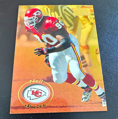 Fleer/SkyBox Premium 1996 / NFL Football / Neil Smith / Chiefs #87 Card