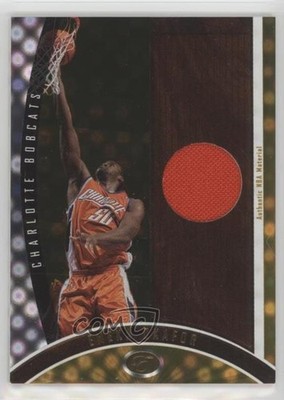 2006 Bowman Elevation Executive Level Relics Gold 17/25 Emeka Okafor #ELR-EO wo2
