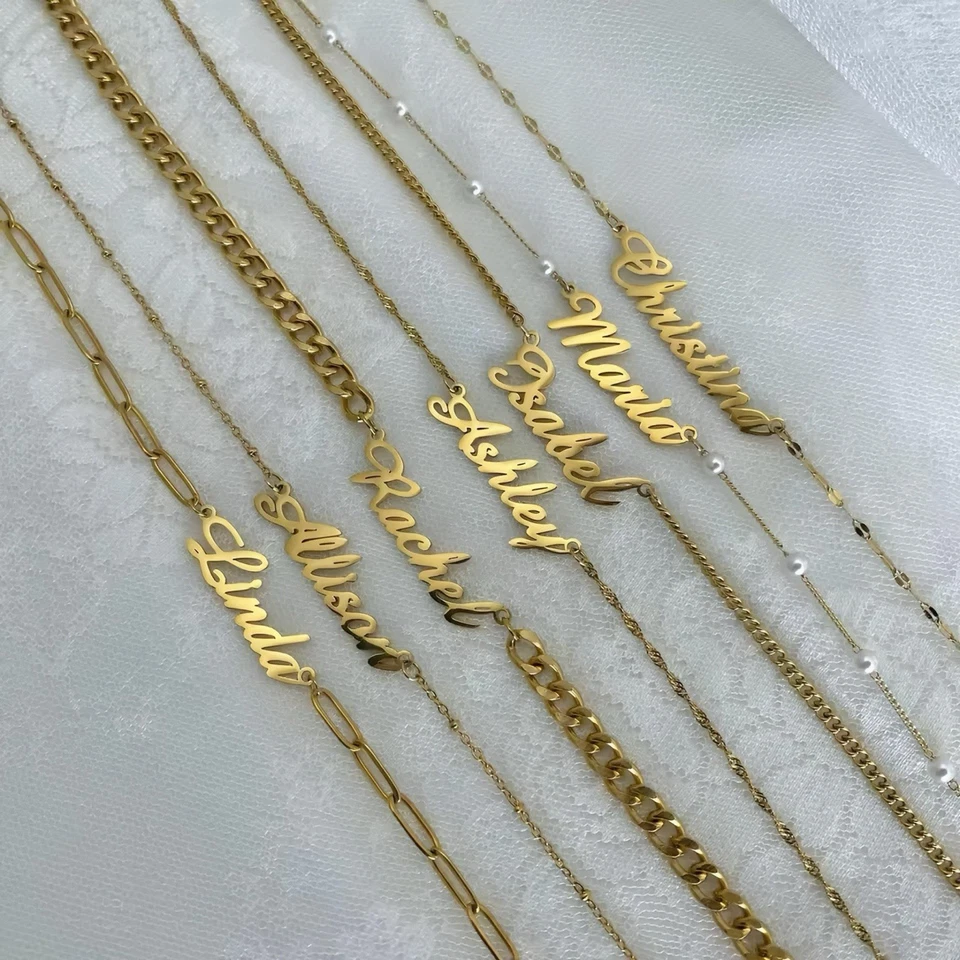 Personalisierte Buchstaben-Kette / Name Necklace 18K vergoldet, Zirkonia - Bild 2 von 4