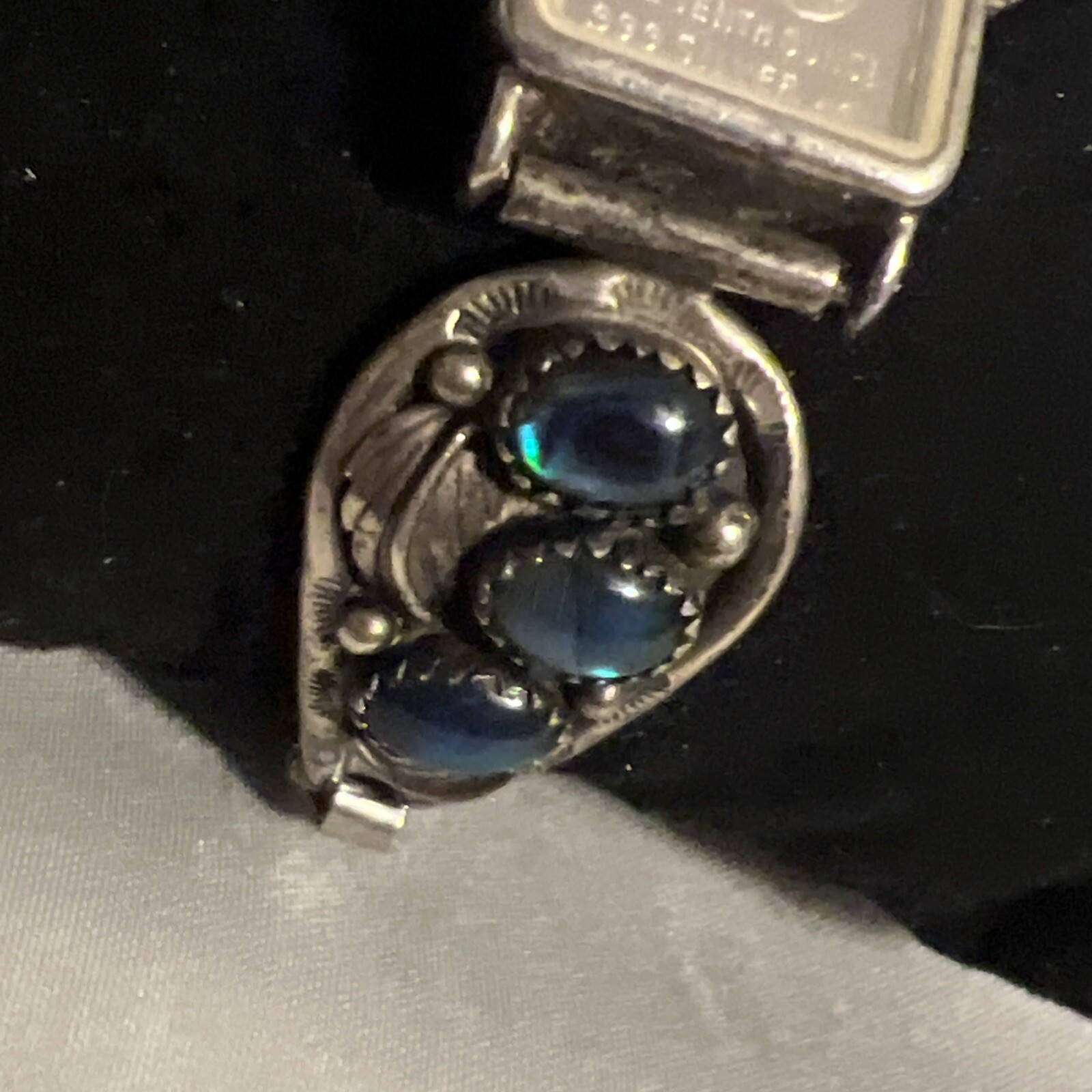 Picture 18 of 24