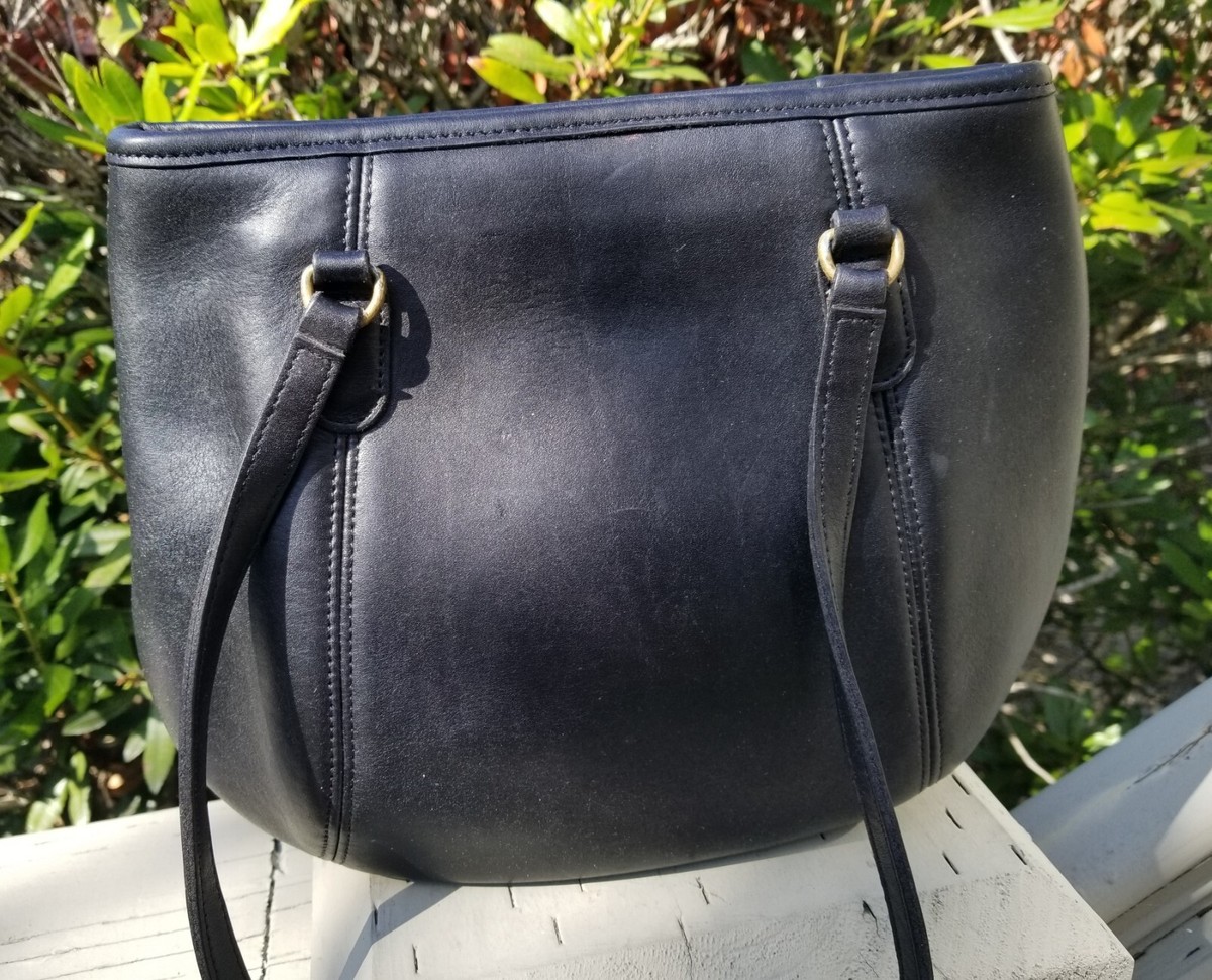 Vintage COACH #9996 Black Leather 