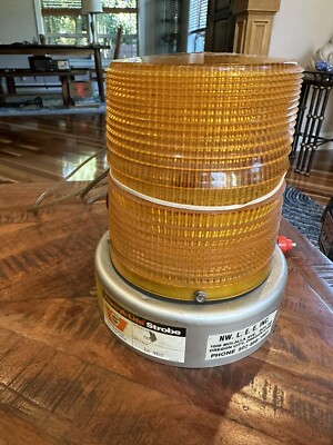 Warn-A-Lite Warn 12v Amber Strobe Light Model 800 Works Great Vehicle Plug In