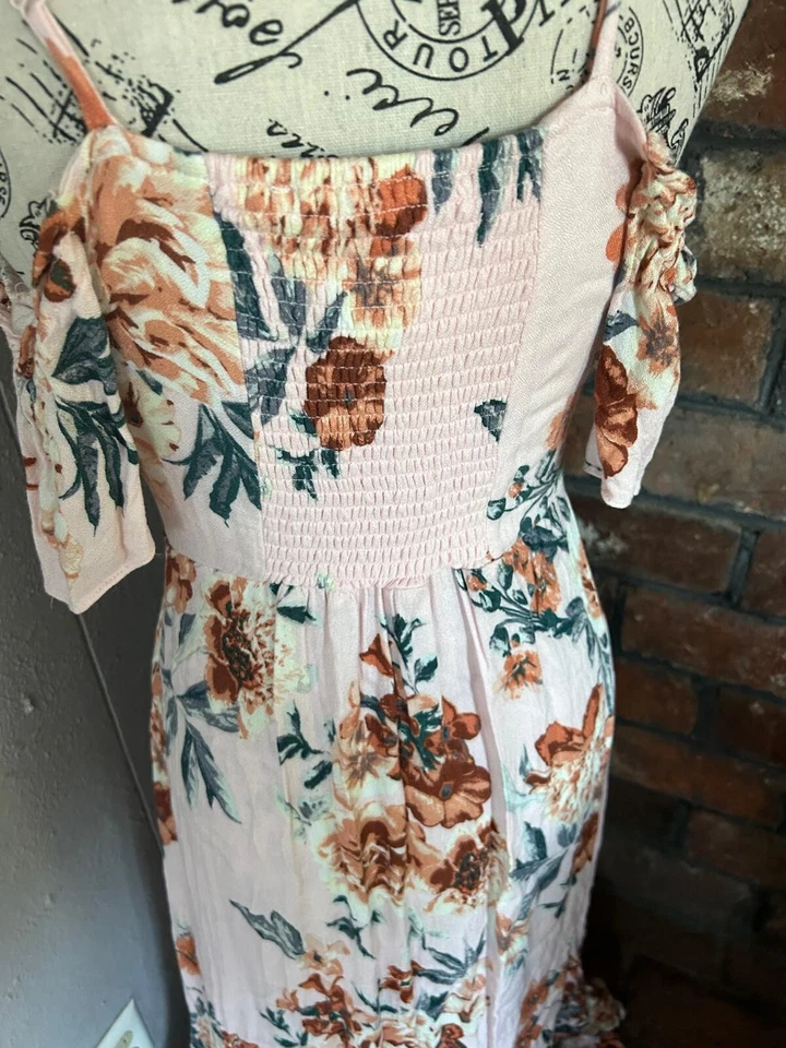 Women dress American Rag Cie Asymmetrical pink Floral  Multicolor M boho Chic - Image 4 of 4