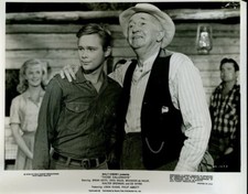 WALTER BRENNAN LINDA EVANS BRANDON DE WILDE THOSE CALLOWAYS 8X10  PHOTO X4379