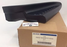 1997-04 Ford F-150 Lightning Flareside Black Passenger Rear Bed Step Pad new OEM