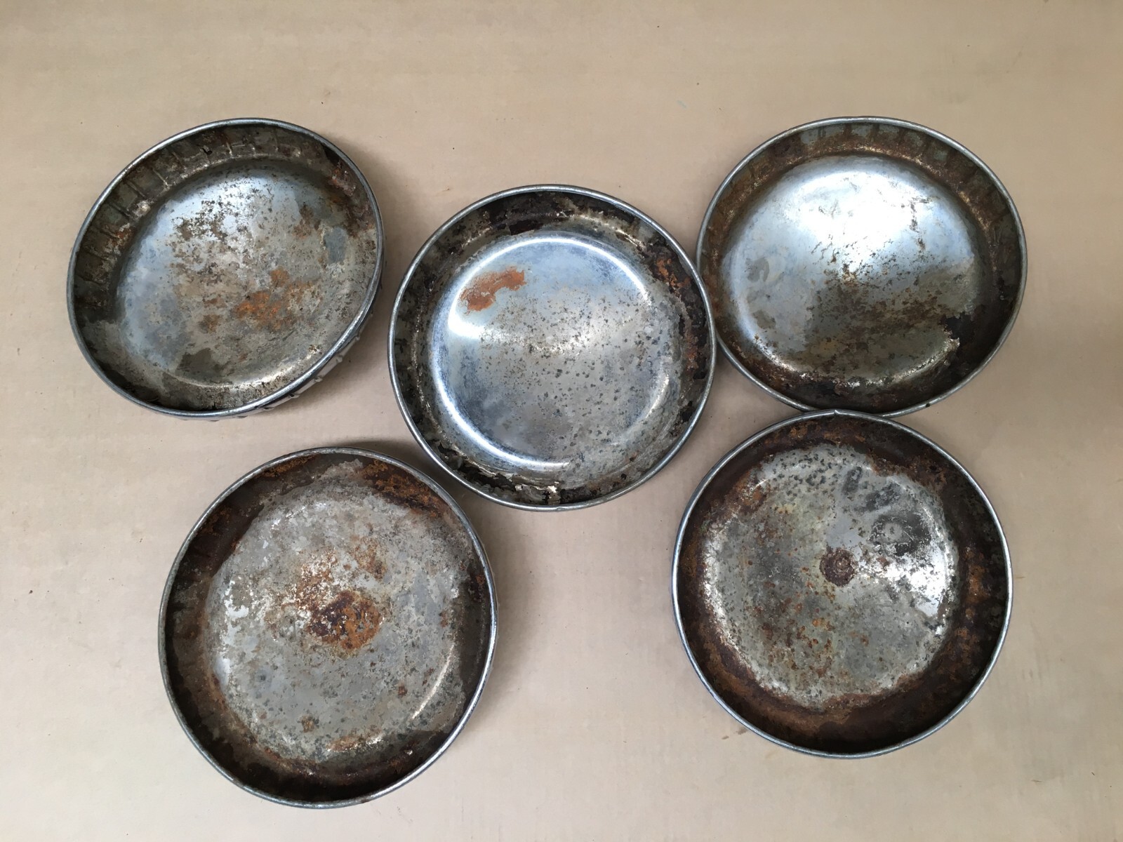 FORD FALCON XK XL XM XP HUB CAPS HUBCAPS 13 INCH SET 5 PIECES SECONDHAND eBay