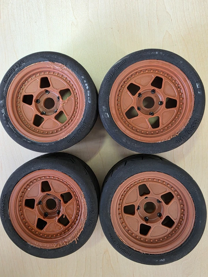 ARRMA Infraction 6S 1/7 Räder "Soft" 17mm - Bild 3 von 4