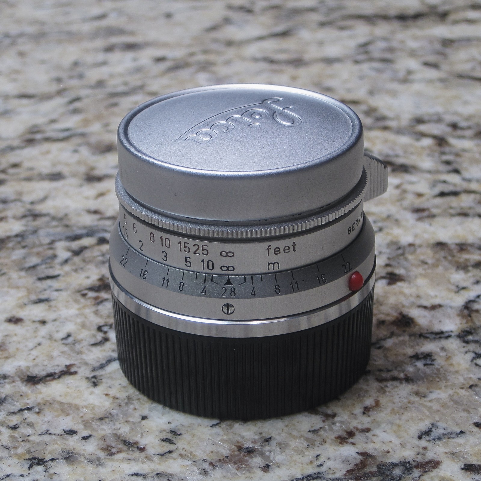 Leitz Leica 35mm f2.8 Summaron M Lens