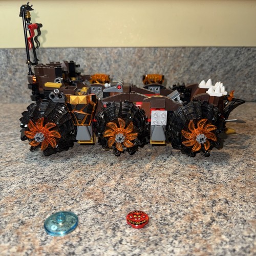 LEGO NEXO KNIGHTS: General Magmar's Siege Machine of Doom (70321) - Gebraucht 95% - Bild 6 von 22