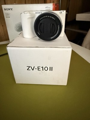 Sony Alpha ZV-E10 II Mirrorless Camera with 16-50mm Lens White.
