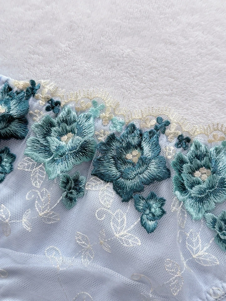 Set Of 2！US-S/JP-L  Japanese VTG Style Classic Floral Embroidery Nylon Panties - Image 3 of 4