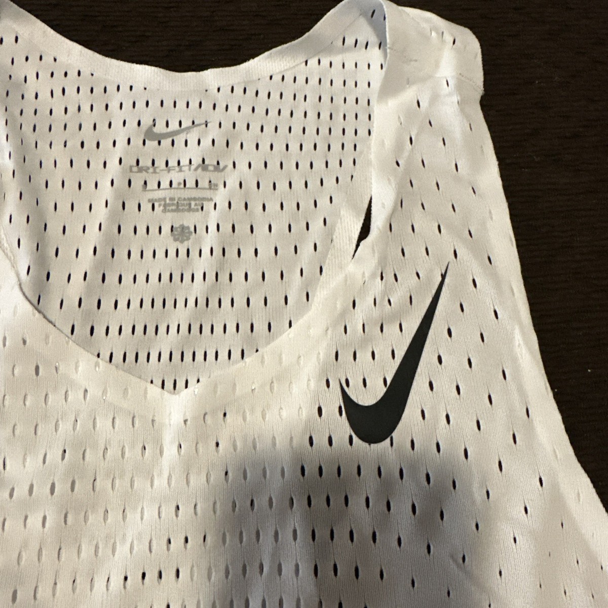 Nike AeroSwift Dri-FIT ADV Running Singlet White FN4231-121