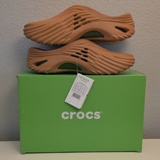 Crocs Echo Wave Clog Brown/Green Cork Slip-On...