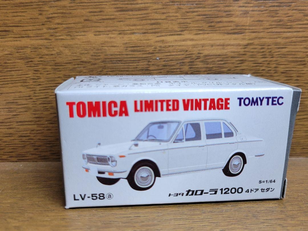 【新品】TOMICA LIMITED VINTAGE トヨタカローラ 1200。 e471151515528e0e6eb098bdd98756