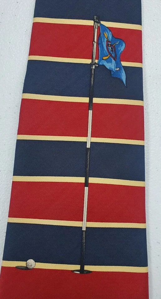 Corbata de seda Polo Ralph Lauren de colección roja/azul a rayas con bandera de golf con cresta 56,5 L x 4 W Foto 2 de 4