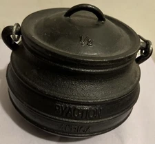Potjie Pot ByAction Africa Black Cast Iron Pot Cauldron 1/2 Vintage
