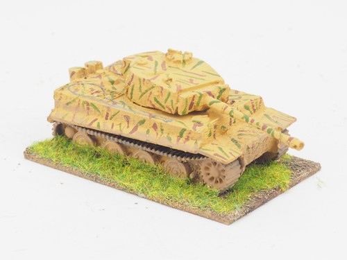 15MM WW2 GERMAN TIGER I E. PAINTED. BLUE 412 - Picture 2 of 2