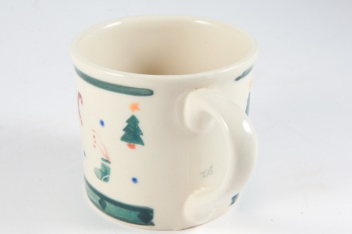 Vintage Hartstone Christmas Mug Stocking Tree Candy Cane Gift Present USA 16 Oz - Picture 4 of 7