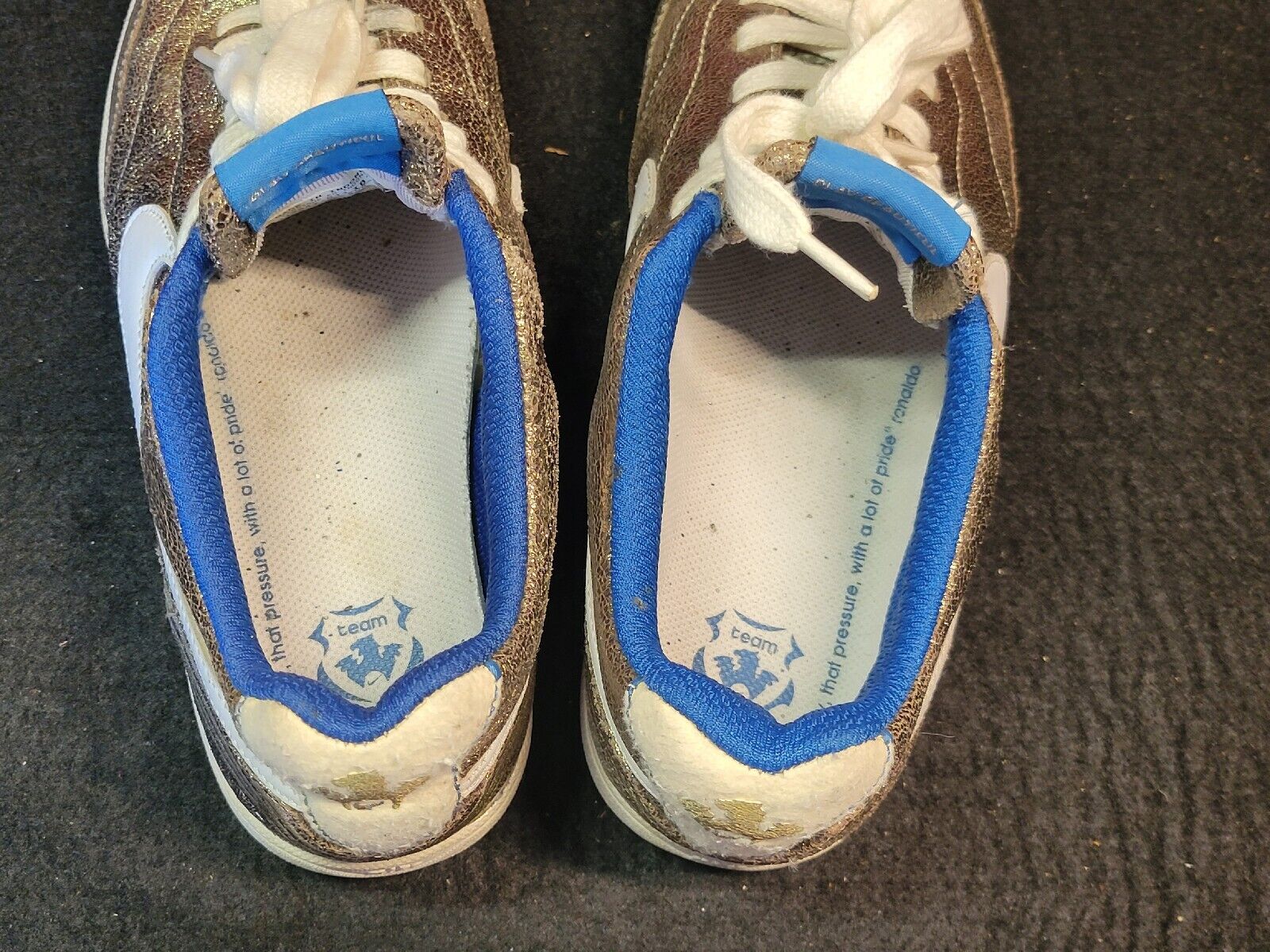 Nike Tiempo Joga Bonito Soccer Shoes Mens Size 7.5 Gold Blue White