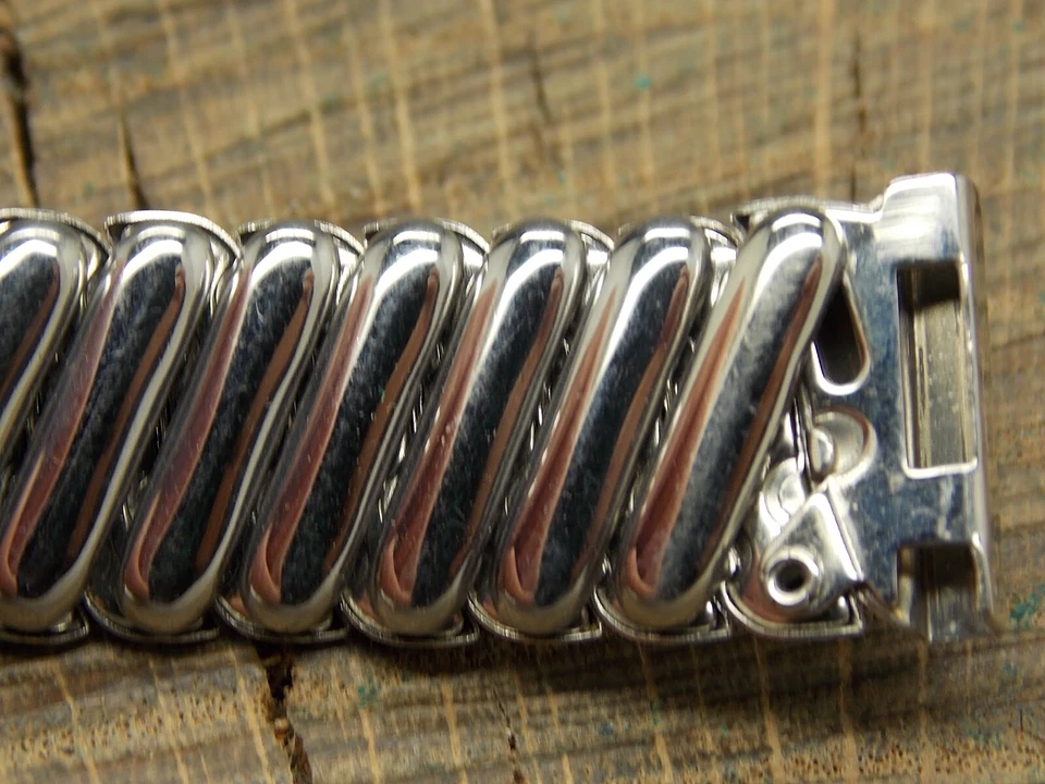 Flex-Let Vintage NOS Unused Engravable Watch Band 16mm Sterling Plaque Expansion - Image 3 of 4