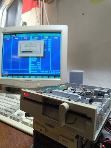 FDD 5.25” 1.2Mb / 360Kb TEAC FD-55GFR-142-U Internal Floppy Disk Drive GRAY - Afbeelding 7 van 14
