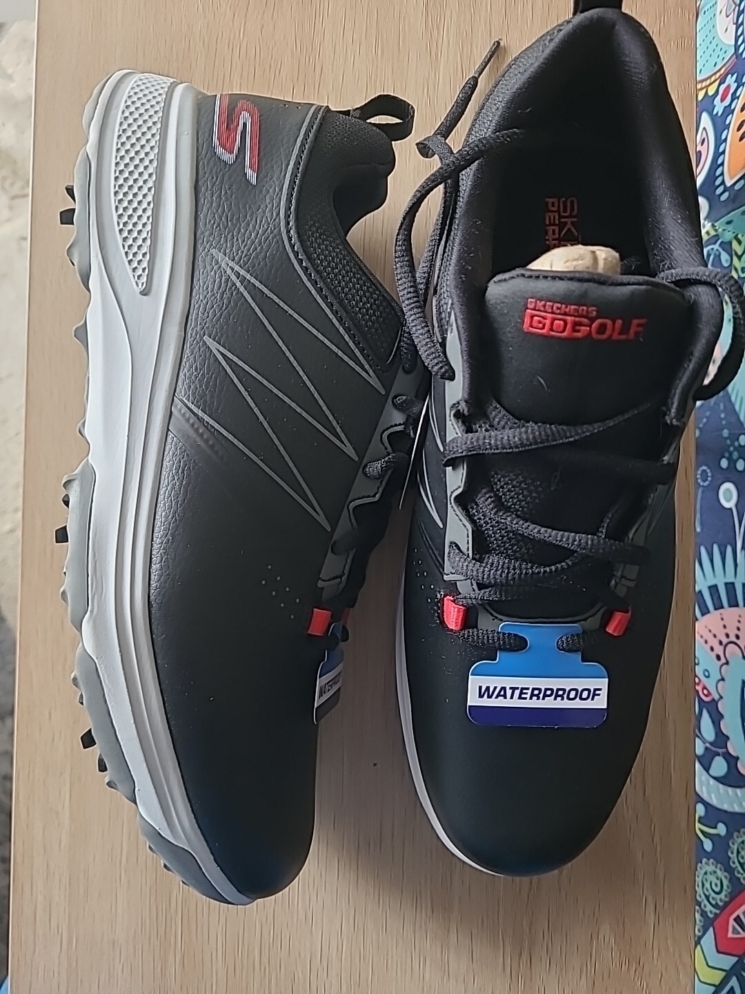 Skechers Torque Waterproof Golf Shoe Sz U.S 10, UK 9 , EUR 43 Black/Red