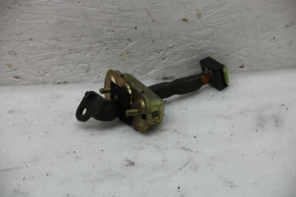 1998 99 00 01 02 2003 Mitsubishi Diamante R/Front Door Hinge Stopper #E-136K - Image 4 of 4