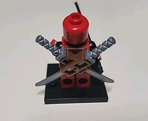 Authentic Deadpool LEGO Mini Figure, Comes With Swords - Picture 2 of 3