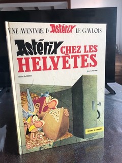 SUPERBE/ ASTERIX CHEZ LES HELVETES / EO LOMBARD DE 1970 / UDERZO GOSCINNY /TTBE