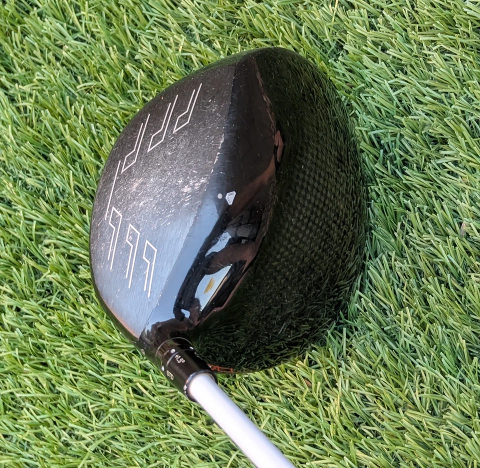 Wilson Staff Cortex Driver RH Fujikura Atmos Tour Spec 5R Season 2 Winner - Image 2 of 4