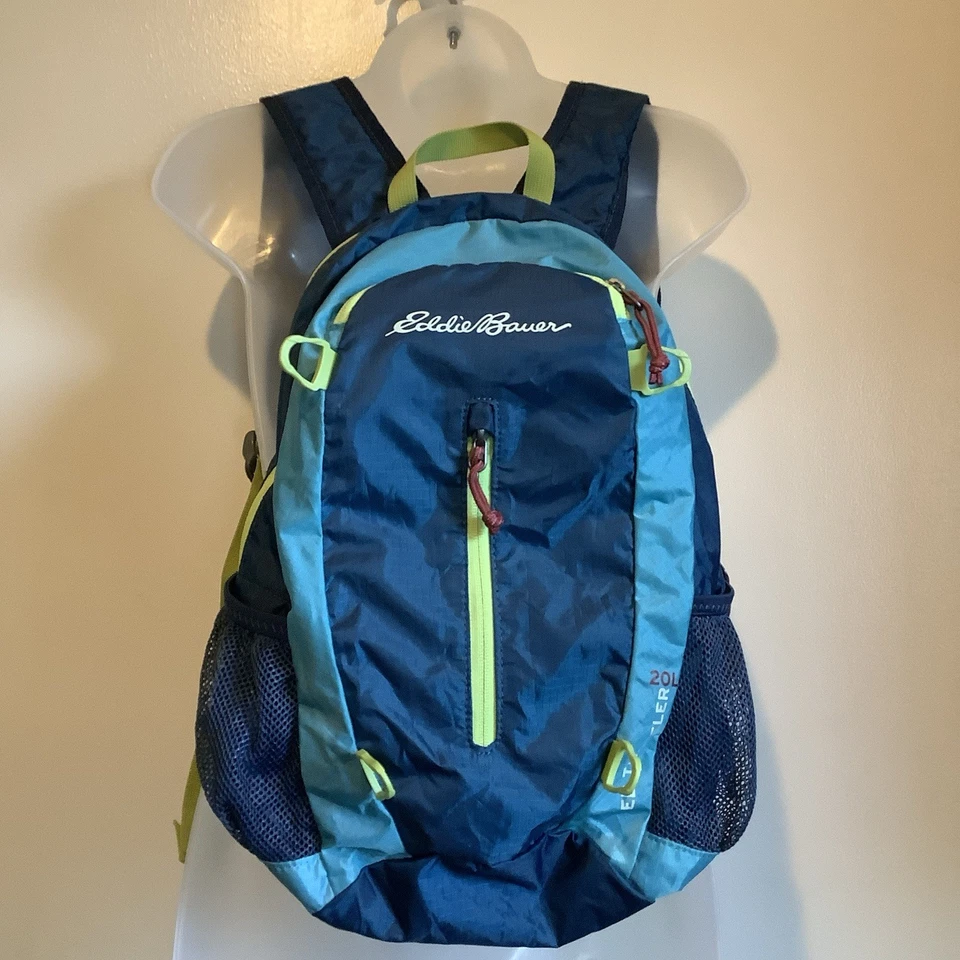 Mochila de día Eddie Bauer Stowaway ligera de nailon para senderismo camping  Foto 2 de 4