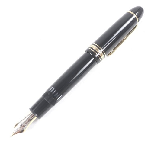 MONTBLANC Meisterstuck 149 Fountain Pen 14K F Nib Black Gold Made in Germany