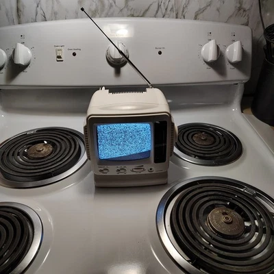 White 5" Screen B&W TV/Radio/With AC Adapter Cord, DC car lighter -Tested Works - Image 1 of 4