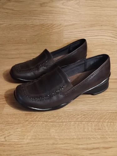 Scarpe mocassino donna Clarks 73023 in pelle marrone taglia 7 M usate