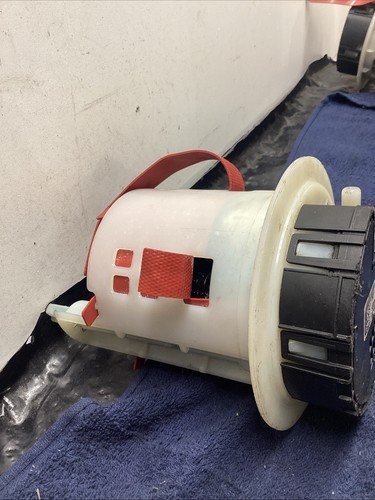 2016 Ram 6.7 DEF Pump / Heater Assembly - 7660148AE 4077501AQ - Bild 6 von 8