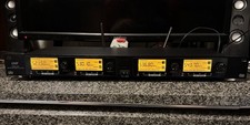 UHF Wireless Microphone Audio System- Reciever And 3 Mics karaoke, Church, Etc