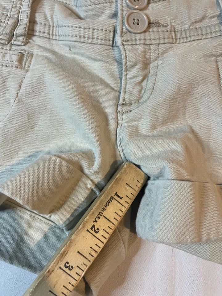 Pantalones Cortos Hollister Para Mujer Talla 0 Y2K Chino Sarga Elastizados Verano Caliente Pantalones Botín Foto 2 de 4