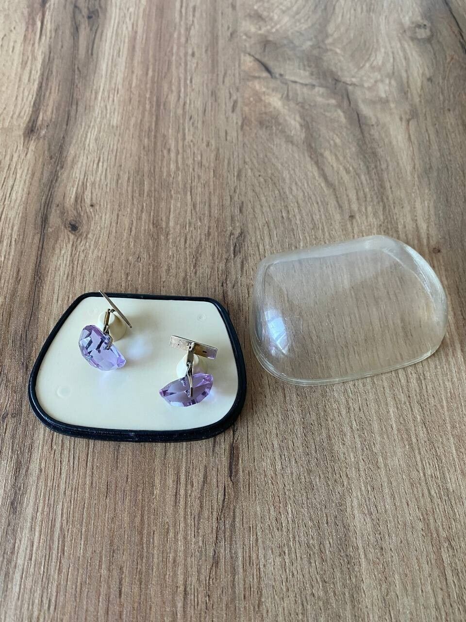Picture 1 of 10