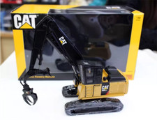 Caterpillar Engineering Shredder Logging Mach...