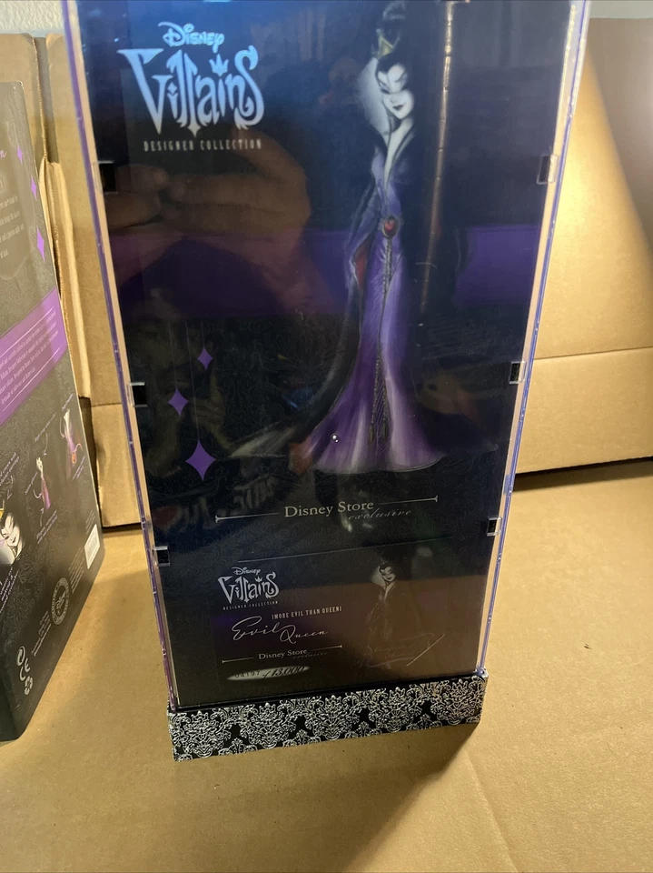 Muñeca Reina Malvada Colección Diseñador Villanos Disney Store 2012 NUEVA Foto 4 de 4