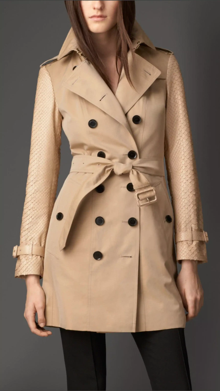 Burberry — Burberry Gabardine Trench Coat With Python Sleeves Size US 0 Made In Italy