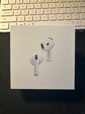  Sealed Apple 4th Generation Wireless In-Ear Headset Active Noise Cancellation