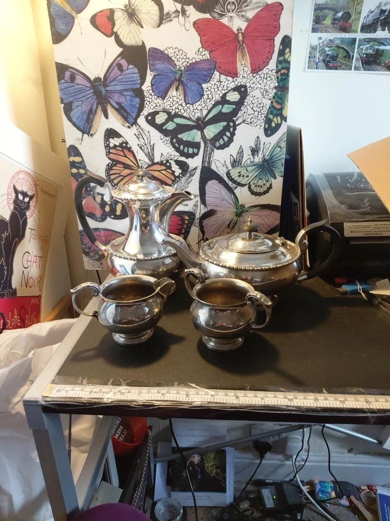 Walker & Hall Art Deco Antique Silver Plate Teapots & Sets for