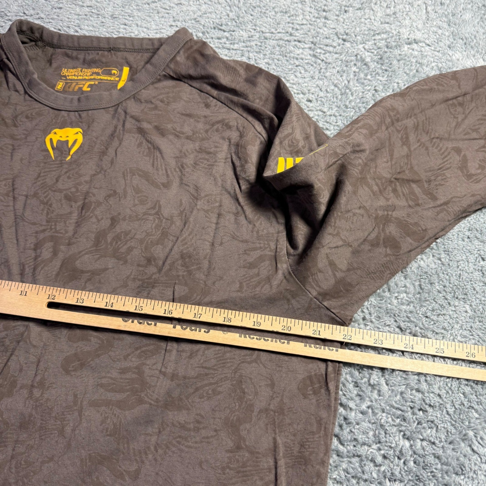 UFC Venum Performance Compression Training Shirt … - image 5