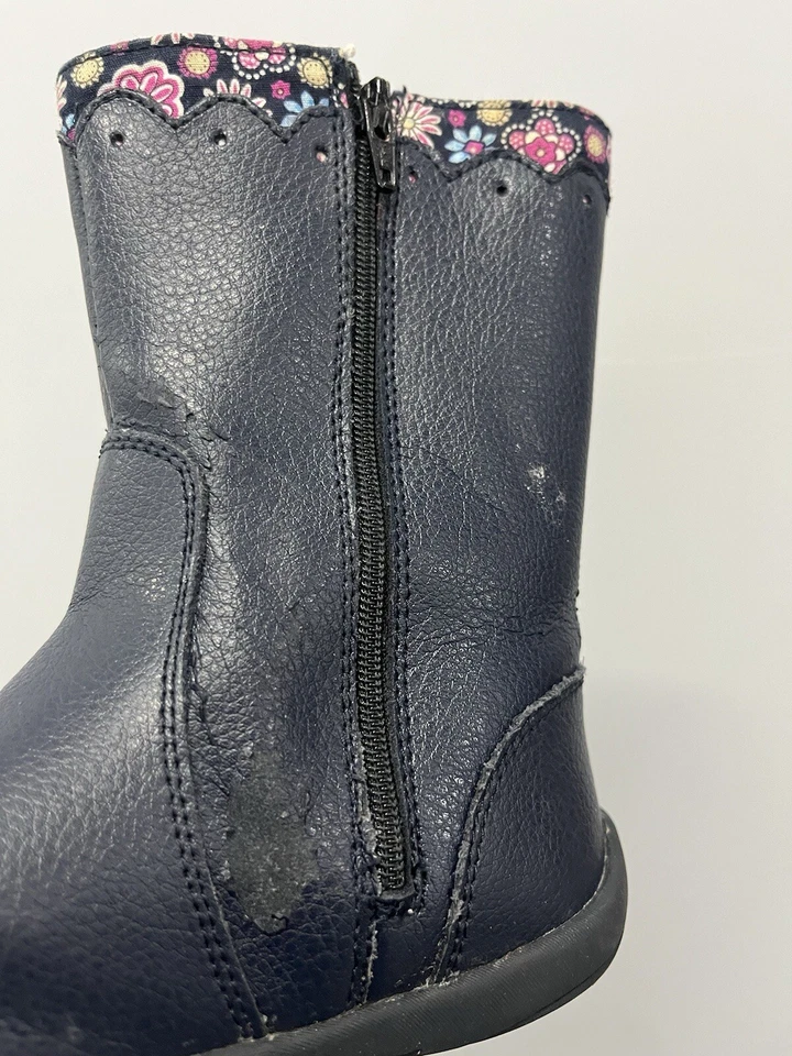 Pediped Grip’ N’ Go Kenadi Booty Size Youth US 7 - Image 4 of 4